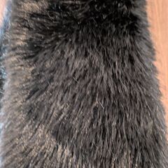 【BANANA REPUBLIC】※未使用品※フェイクファーマフラー(ブラック)の画像