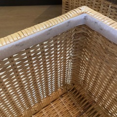 ラタン(籐)の籠　収納の画像