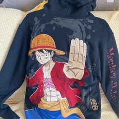 ONE PIECE ルフィー刺繍パーカータグ付きの画像