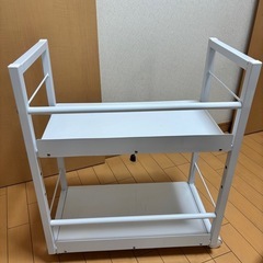 キャスター付きスチールラック（ホワイト）の画像