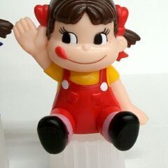 ペコちゃん りんごの果実 ボトルキャップ 3体セット 3個 ミニフィギュア　不二家　☆ PayPay(ペイペイ)決済可能 ☆ 札幌市 豊平区 平岸 平岸店の画像