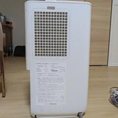 SHARP　加熱気化式加湿器　HV-H55E6Wの画像