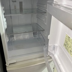 シャープ冷蔵庫の画像