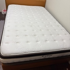 セミダブルとマットをお譲りします。の画像