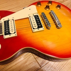 BUSKER'S バスカーズ  レスポール モデル チェリーサンバースト　美品の画像