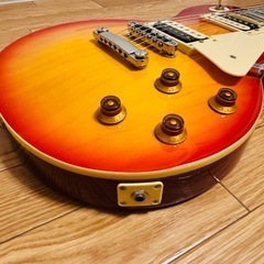 BUSKER'S バスカーズ  レスポール モデル チェリーサンバースト　美品の画像