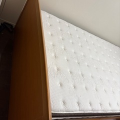 セミダブルとマットをお譲りします。の画像