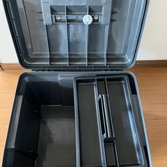 アイリスオーヤマ　ハードケースの画像