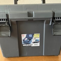 アイリスオーヤマ　ハードケースの画像