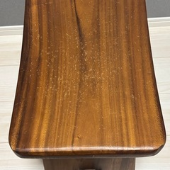 ZARA HOME　ザラホームの木製スツールの画像