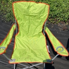 キャンプ用品折り畳み椅子の画像