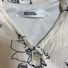 NICE CLAUP 半袖ブラウスの画像