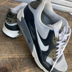 【NIKE スニーカー】NIKE AIRMAX 26.5 ネイビー×グレーの画像