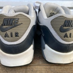 【NIKE スニーカー】NIKE AIRMAX 26.5 ネイビー×グレーの画像