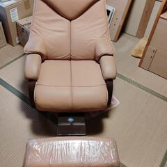 リクライニングチェア　オットマン付の画像