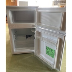【送料無料】冷蔵庫 90L comfee 2024年製の画像
