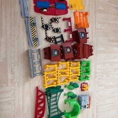プラレールまとめ売り100点以上の画像