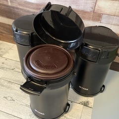 ☆タイガー魔法瓶 保温 ステンレスランチジャー 1220ml （マットブラック） LWU-A172-KM 本体3個＆ご飯パック1個 の画像