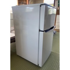 【送料無料】冷蔵庫 93L Hisence 2019年製の画像
