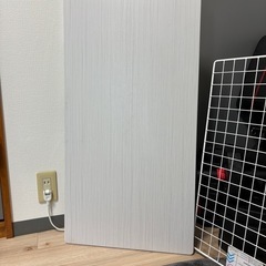 折りたたみ式 リビングテーブル 棚付きの画像