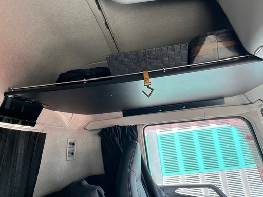 スーパーグレート　棚　オーバーヘッドコンソール