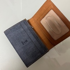 【佐賀or福岡】GUESSカードケース 新古品の画像