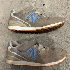 NEW BALANCE　キッズスニーカーの画像