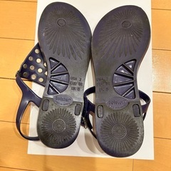 ストラップ付きサンダルの画像