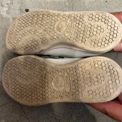 adidas  スタンスミススニーカーの画像