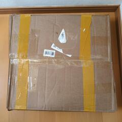 未使用品　椅子　チェア　訳ありの画像