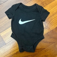 TommyHilfiger&NIKEロンパース5枚セットの画像