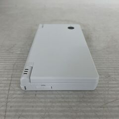 【Nintendo】 DSi TWL-001 ホワイト 白 箱付き ゲーム機 動作確認済み ニンテンドー 任天堂 携帯型ゲーム機 A0278の画像