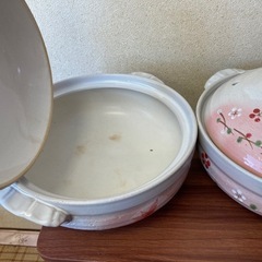 8月31日引き取り限定0円　冬に向けてお鍋のセットはいかが？サイズは9号（4〜5人）　小鉢があると便利だよね。の画像