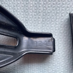 カローラツーリング・ルーフキャリア用ステー・パッドの画像