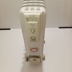 【冬支度】デロンギ DeLonghi オイルヒーター R730812EFの画像