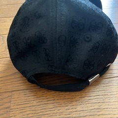 ✨GUESSキャップ✨の画像