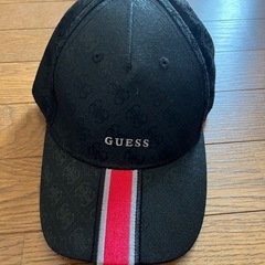 ✨GUESSキャップ✨