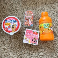 アンパンマンお買い物カートの画像