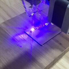 家庭用レーザー加工機 青色レーザーの画像