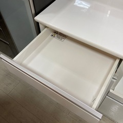 取りに来れる方限定！ニトリのレンジ台です！の画像