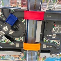 トミカ おでかけ立体マップの画像