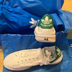 BALENCIAGA スタンスミスの画像