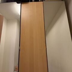 イケアクローゼットミラー付き（収納、衣装収納）の画像