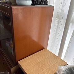 キッチン棚食器の画像