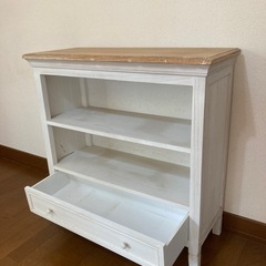 木製キャビネットの画像