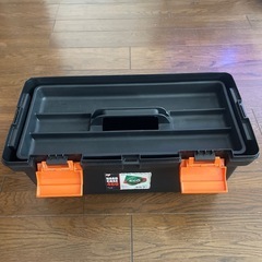 アイリスオーヤマ　ハードケースの画像