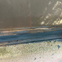 昭和初期　木枠の腰高窓　スモークガラスの画像