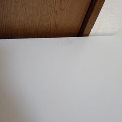 IKEA　テーブル　ホワイトの画像