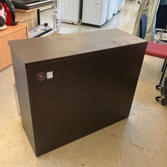 K2508-371 NITORI キッチンカウンター ダークブラウン チャイルドロック付き キズ汚れ有りの画像