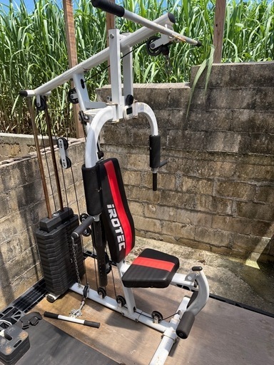 筋トレ器具とその土台